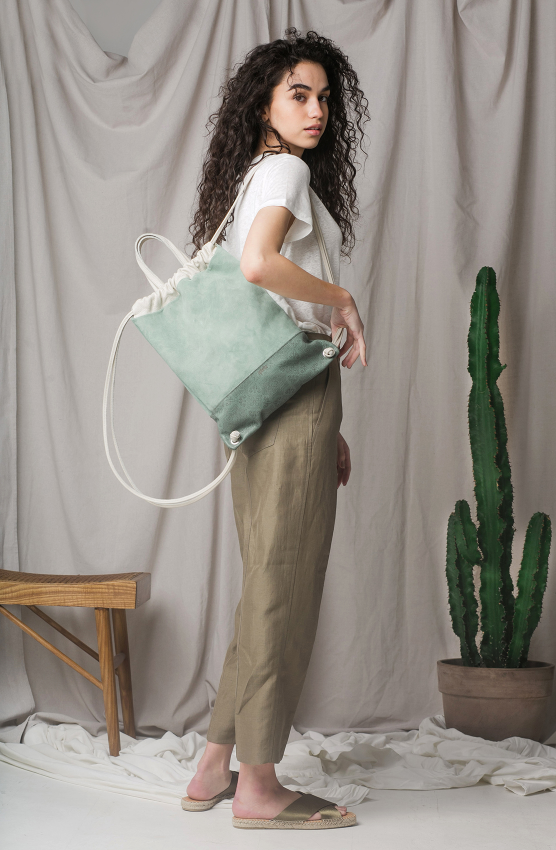 Backpack in Oxide-Mint Leather