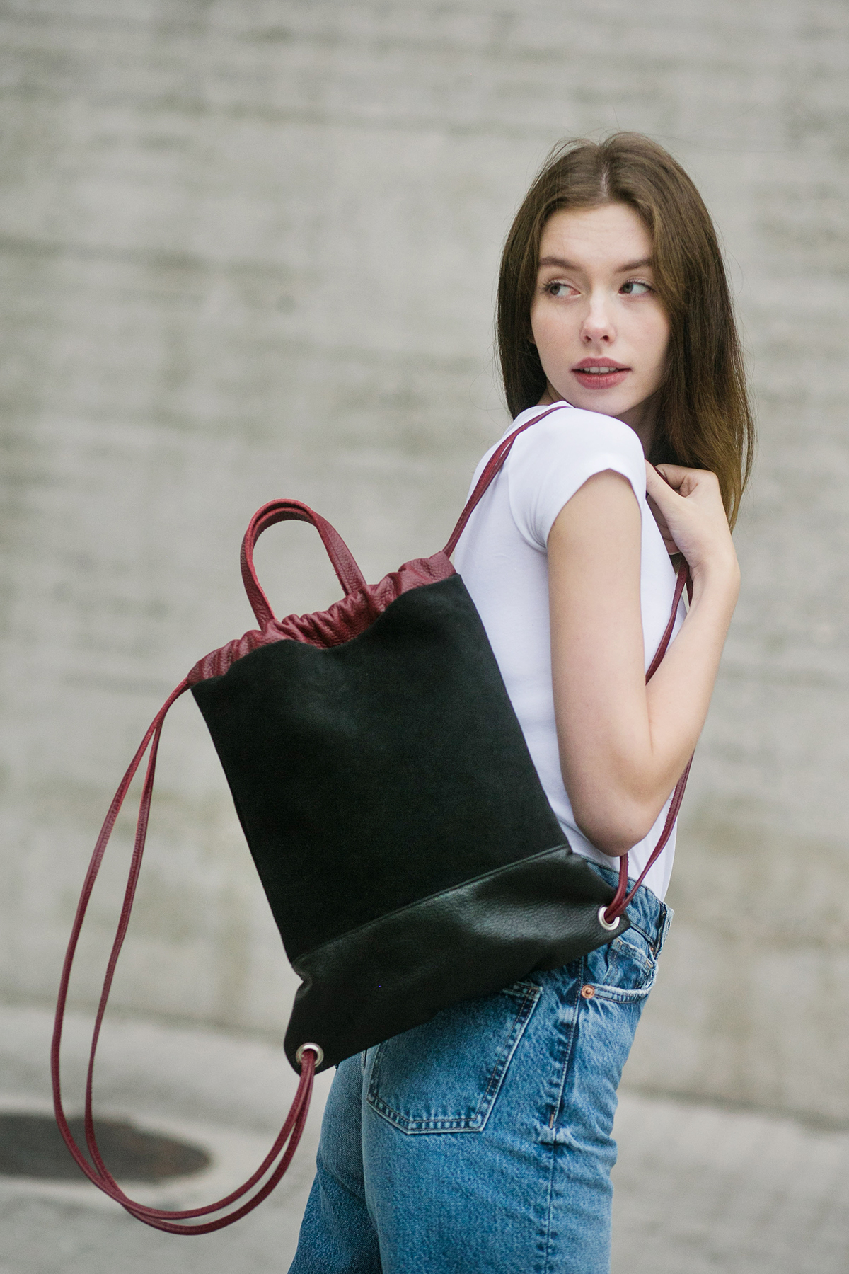 Backpack in Burgundy Leather