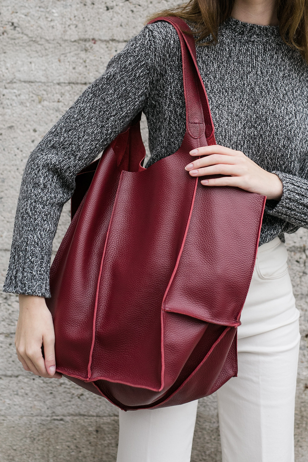 Oversized Tote in Burgundy Leather