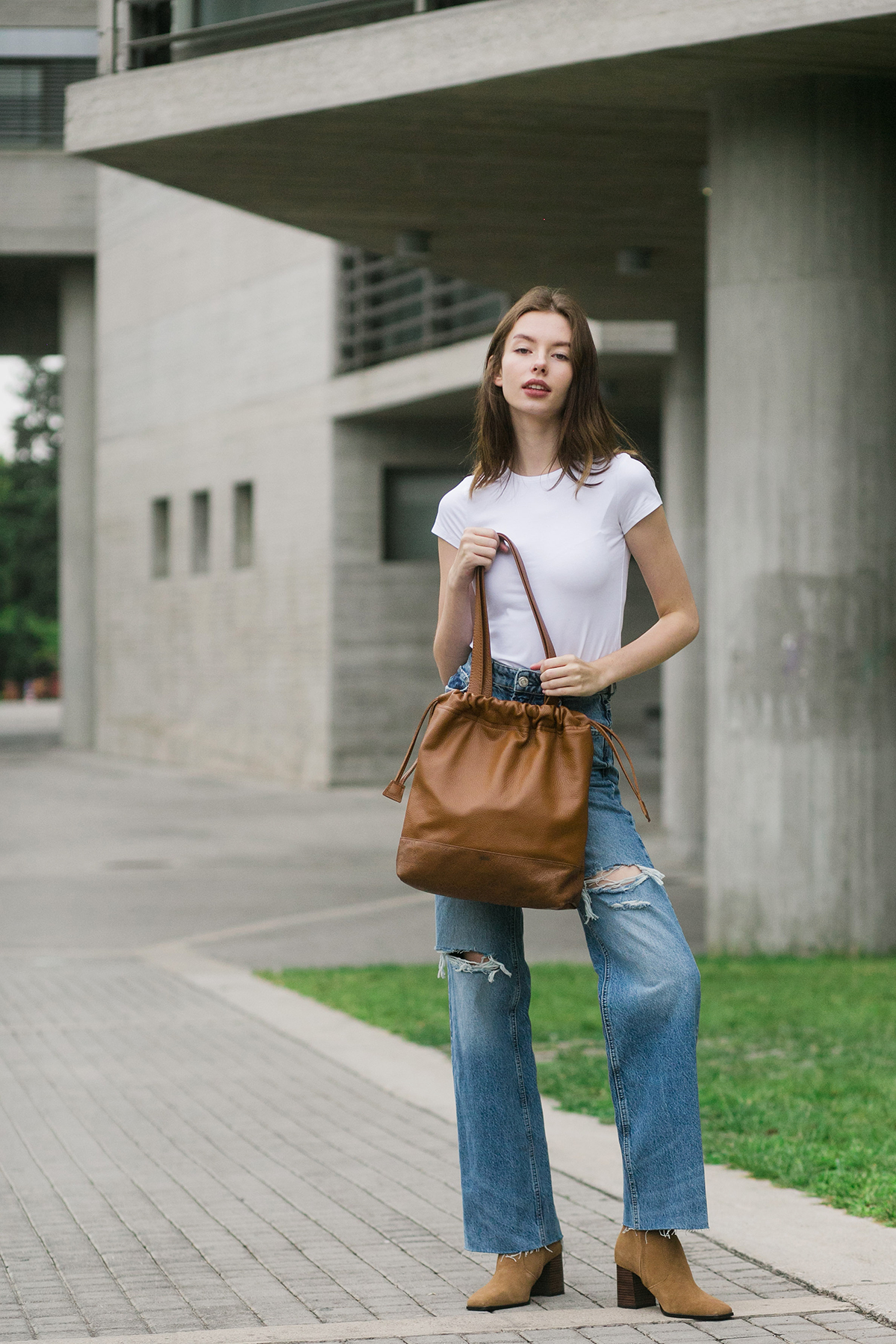 Tote bag in Camel Leather